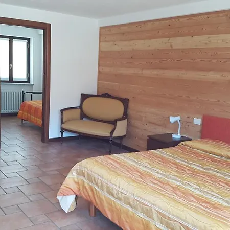 Da Petro Per Vacanze Pila (Vercelli)