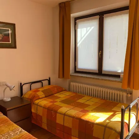 Da Petro Per Vacanze Guest house Pila (Vercelli)