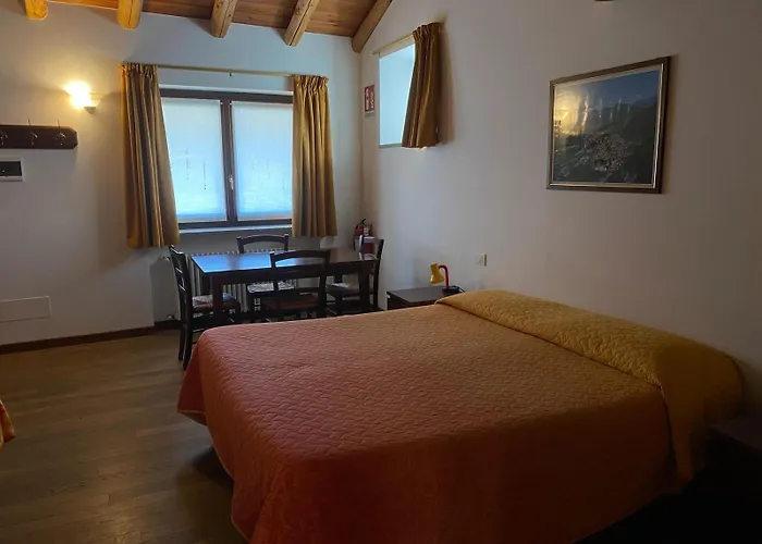 Da Petro Per Vacanze בית הארחה